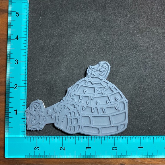 Magenta Christmas Igloo and Penguins Rubber Stamp - Picture 4 of 5